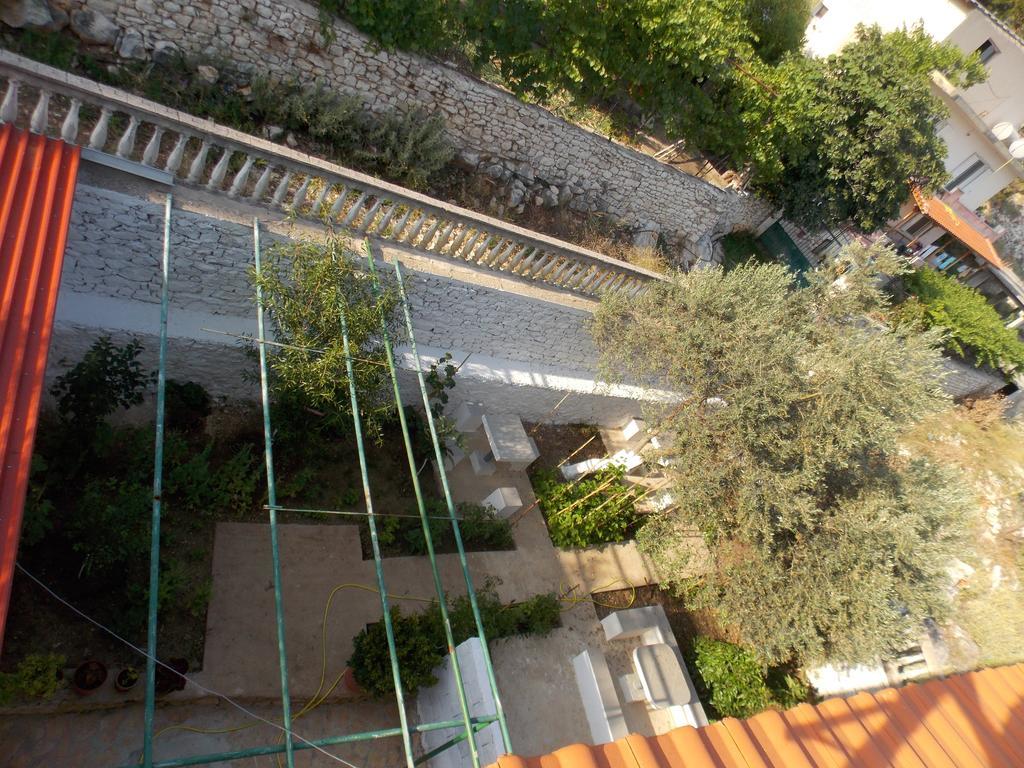 Guest House Vila Bega Саранде Екстериор снимка